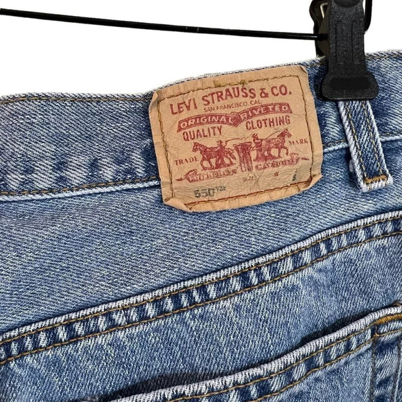 Levis Classic Relaxed 550 Jeans Size 16 S Light Wash 100% Cotton Denim Bottoms - Picture 5 of 6